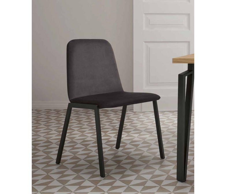 Silla  moderna tapizada con patas metálicas DS690MRN