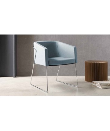 Sillón tapizado con estructura metálica DS690RTS