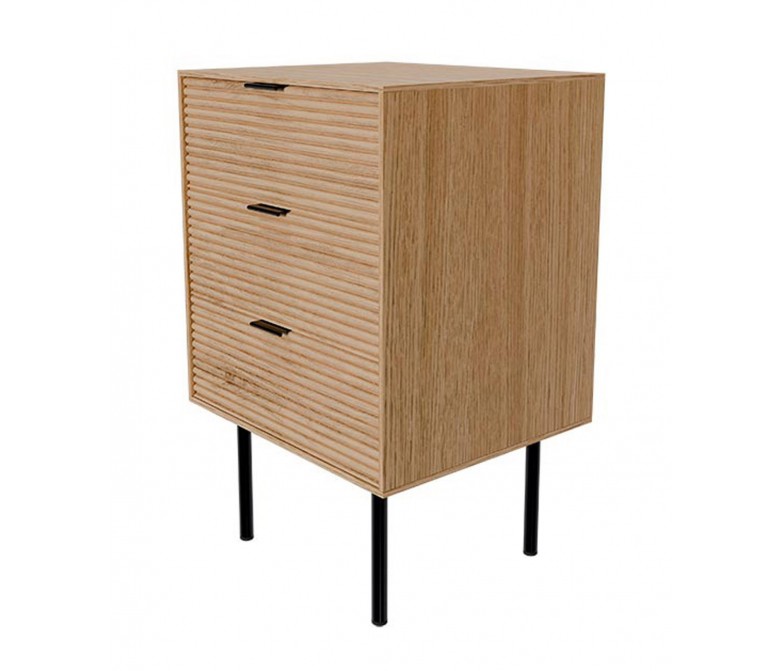 Mesita de noche en roble con tres cajones DS384SN