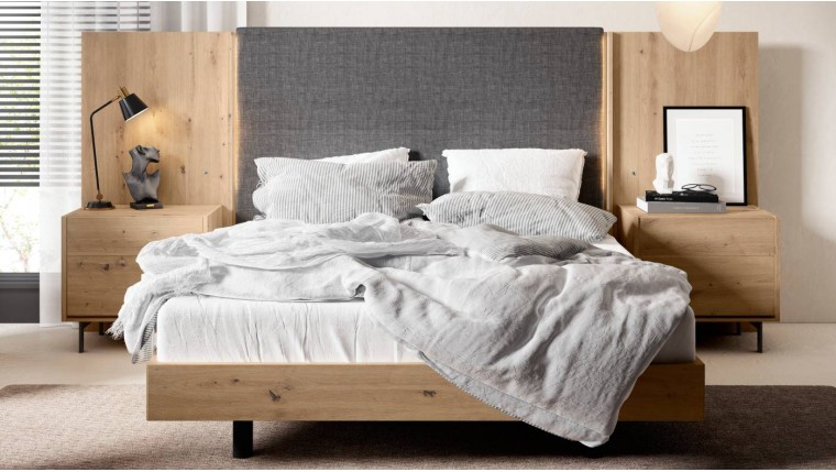 Dormitorio con cabezal tapizado y luz led DS849BED20