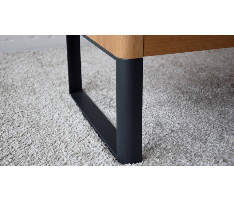 Aparador con patas en acero DS37334H255RN