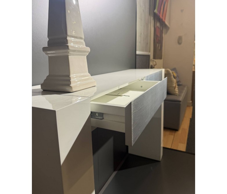 Consola blanca con cajón DS226967008