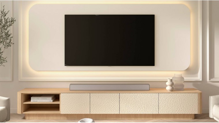 Mueble de TV moderno con frentes texturizados y acabado en madera DS648B003